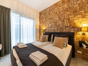 Water villa with jetty near Harderwijk