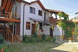 Casa Pelu- renoviertes Bauernhaus am Fuß der Berge - Vale