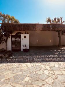 Naya pool & garden view bungalow