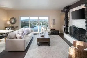 Avocado House - Jamul