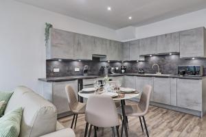 Coastal Nest - Premium flat,3 Minutes to the Beach