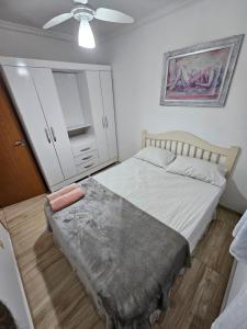 Lindo e Aconchegante - Apartamento em condomínio fechado