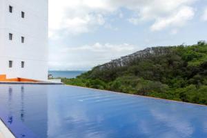 Jungle by Pardela, La Cruz de Huanacaxtle