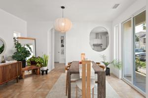 Luxury stunning beach home with rooftop - Ocean View!