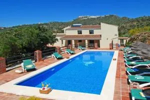 Villa Los Poyatos, beheizter Pool, Wifi, AC,BBQ - Comares