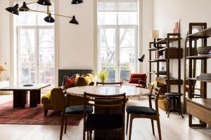 The Tree House 2 bedroom apartment by Hyde Park