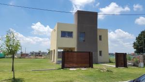 Hermosa Casa en Funes Town (Rosario, Santa Fe)