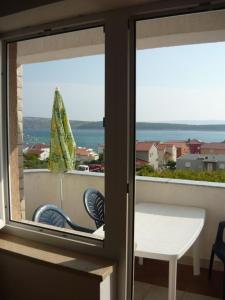 Wohnung in Barbat mit Terrasse und Grill 