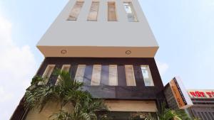 Mặt Trời Vàng Hotel