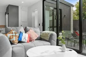 Deluxe Downtown Residence 3 Bed 3 Bath - 基督城