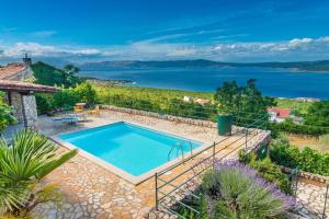 Ferienhaus mit Privatpool für 2 Personen und 2 Kinder in Crikvenica, Kvarner Bucht