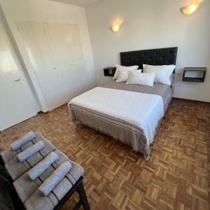 Departamento INMEJORABLE UBICACIÓN, amplio patio y opcional COCHERA