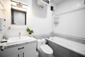 Fusion Gates Apartment