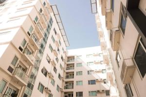 Comfy Studio UnitL @OneMadison34