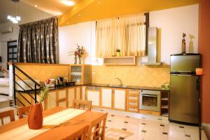 Mythos- Platanias- Hotel -Apts Chania Greece