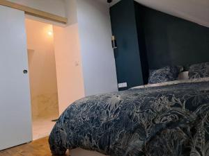 Appartements T2 / 24h du Mans / Circuit / Karting / Antares / Boulerie Jump / Stade de foot : photos des chambres