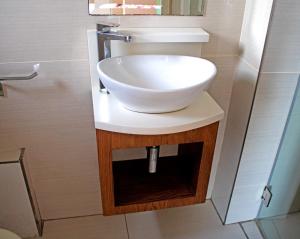 Unit 57 Oceanic Hotel