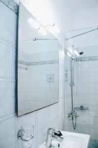 HORIZON Skyrian house