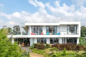 TwoSpaces Living at deRos Resort & Cafe, Bogor - Cipaok