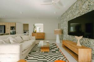 Tamarin Sunset Beach VI