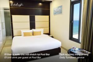 Holiday Beach Hotel Danang