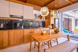 Roselyn 1 BR Private Pool Villa With Garden View NE63