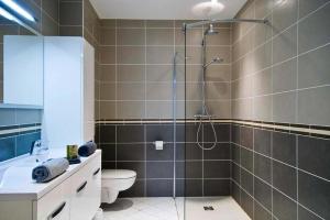 Terraced house with air conditioning in the residence Le Clos des Oliviers