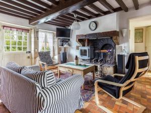 Holiday Home in Vitry-Laché near Lake