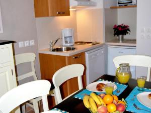 Appartements Apartment in La Closerie with Terrace : photos des chambres