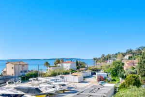 Apt Golfe-Juan à 150 m de la plage et près de Cannes , Centre et Gare