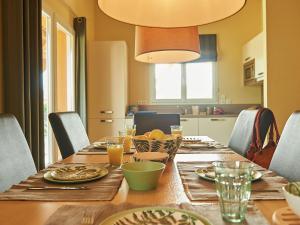 Luxe villa in Les Forges with BBQ Garden