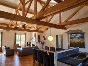 Luxury villa near the cute towns of Sarlat and Rocamadour