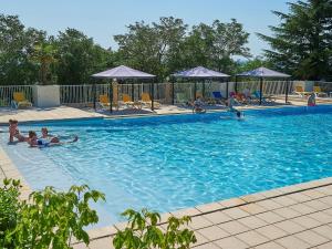 Maisons de vacances Luxury villa near the cute towns of Sarlat and Rocamadour : Maison de Vacances 3 Chambres 
