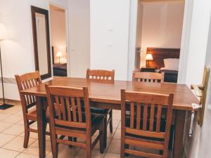 Appartements Furnished Apartment in Prayssac with Terrace : photos des chambres