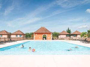 Appartements Furnished Apartment in Prayssac with Terrace : photos des chambres