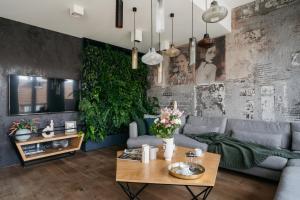 Privilege Suites II - LoftAffair Collection