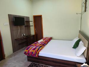 Joshi Holiday Home Stay