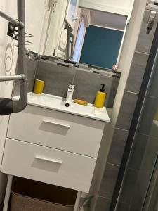 Appartements Charmante dependance Villejuif : photos des chambres
