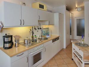 Sea view E&J Paul Comfortable Vacation Home