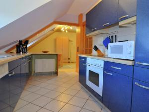 Homely Apartment in Riedenburg Prunn near Forest with BBQ