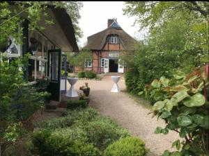 Art Nouveau villa am See