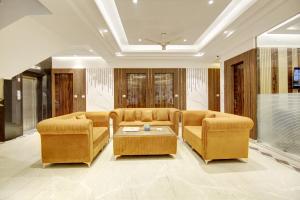 Hotel Star Villa - Front of New Delhi Railway Station & 5 Minute from Connaught Place