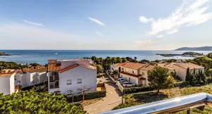 Sant Genis 192 Ático con terraza y vistas - Vilamaniscle