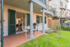 Ponente Balcony & Garden by RentComo