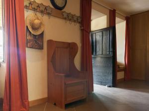 Maisons de vacances Elegant Holiday Home in Coubjours with heated pool and sauna : photos des chambres