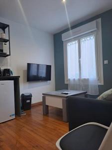 Appartements T2 Tom Krist. / Circuit 24h / Oasis /Antares : photos des chambres