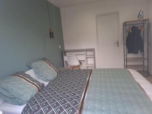 Appartements T2 Tom Krist. / Circuit 24h / Oasis /Antares : photos des chambres