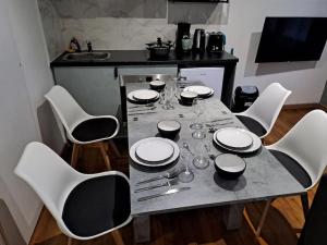 Appartements T2 Tom Krist. / Circuit 24h / Oasis /Antares : photos des chambres