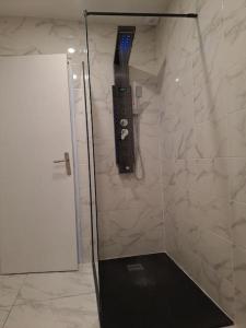 Appartements T2 Tom Krist. / Circuit 24h / Oasis /Antares : photos des chambres