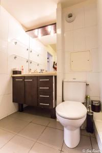 Chic apart with parking near Paris